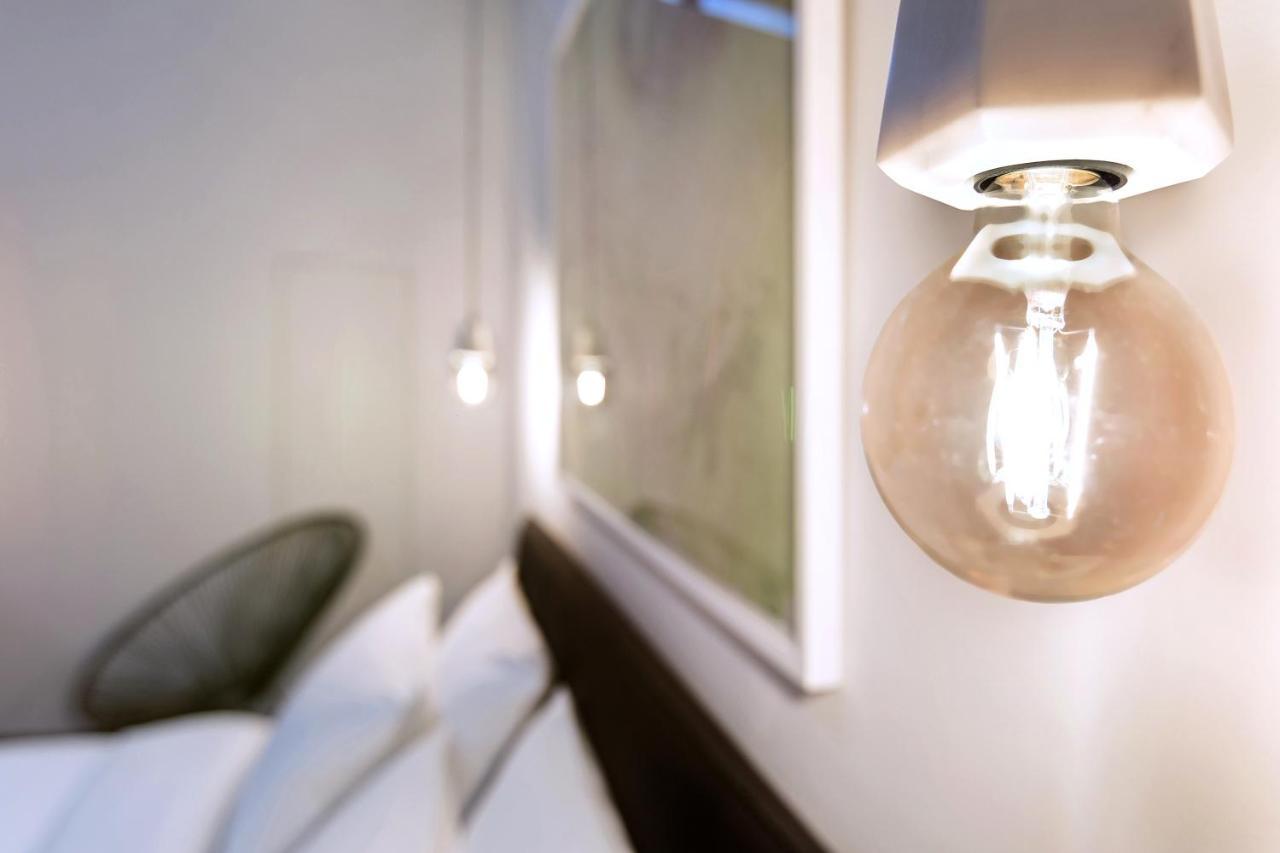Nin&Bau Sarri 2 Hotel Атина Екстериор снимка