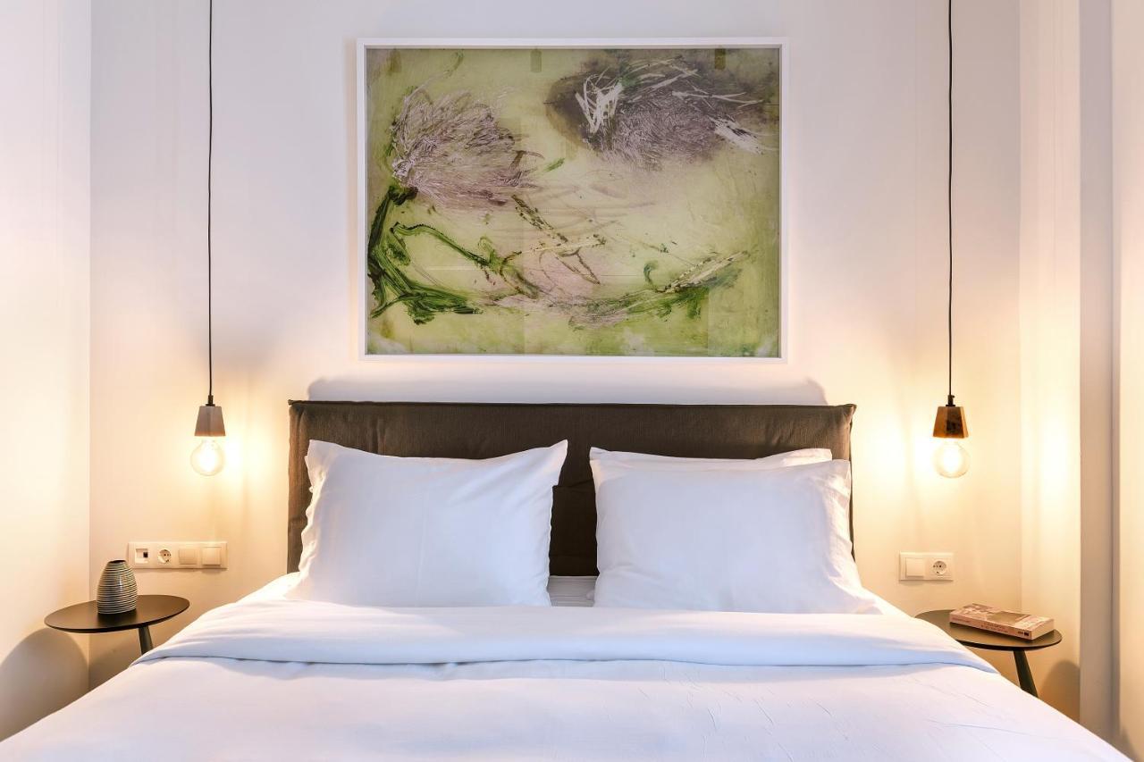 Nin&Bau Sarri 2 Hotel Атина Екстериор снимка