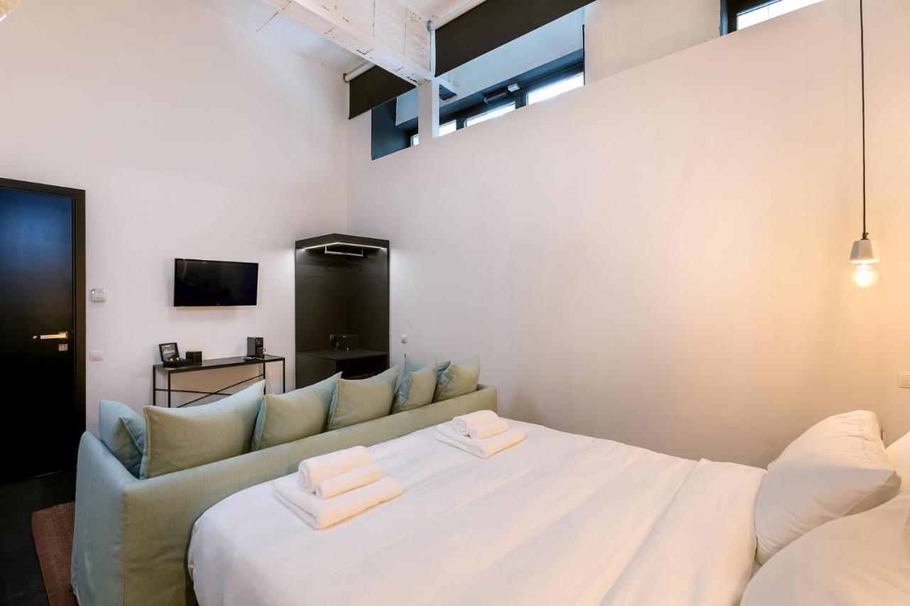 Nin&Bau Sarri 2 Hotel Атина Екстериор снимка