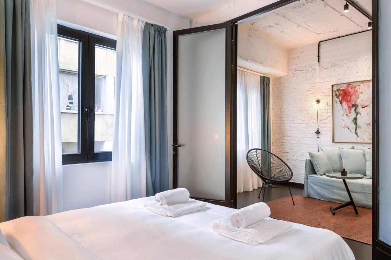 Nin&Bau Sarri 2 Hotel Атина Екстериор снимка