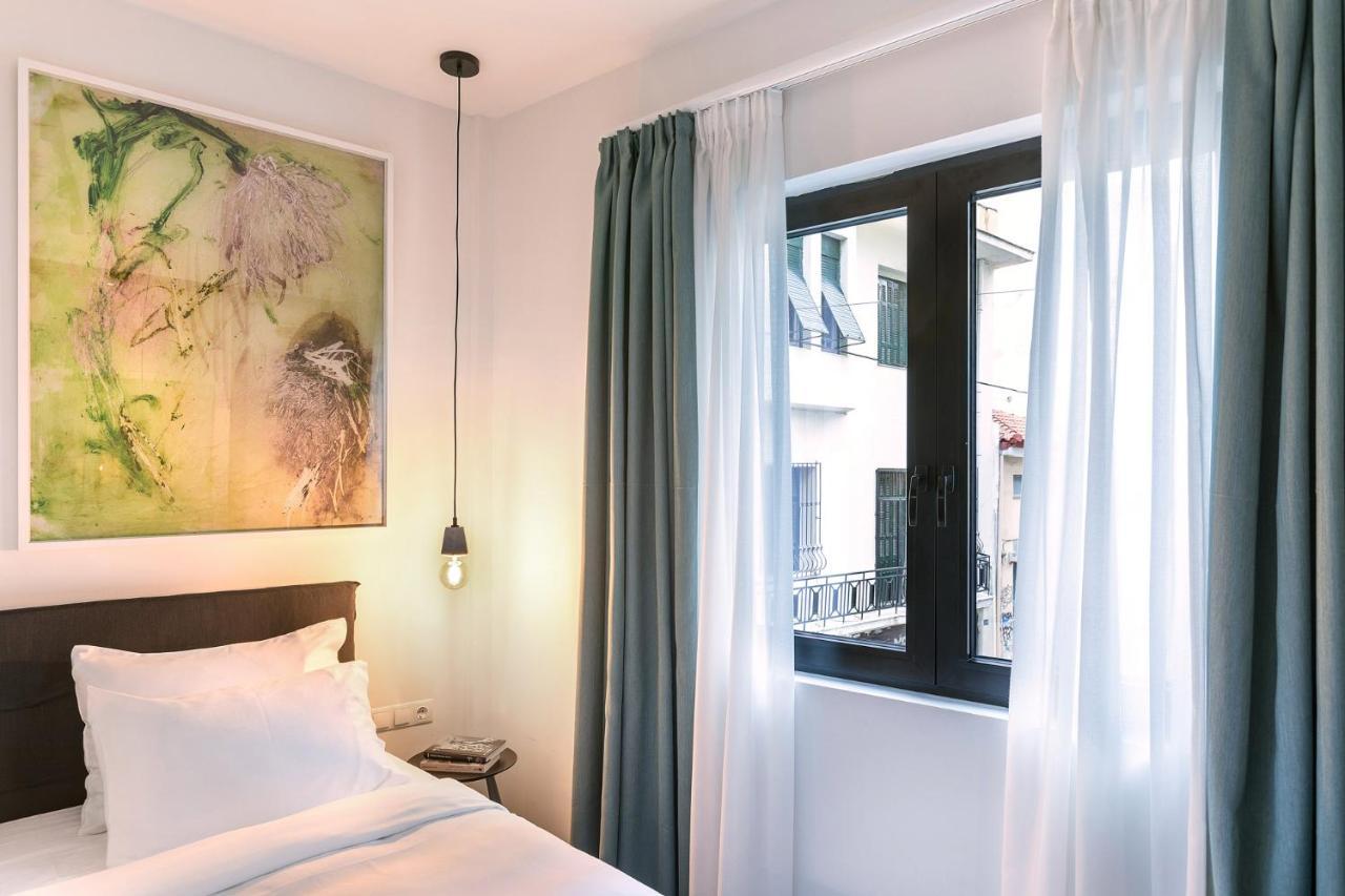 Nin&Bau Sarri 2 Hotel Атина Екстериор снимка